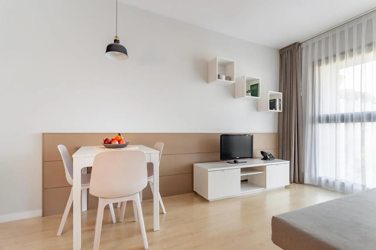 Apartamentos Royal Marina Gardens Castelldefels 0*,  Spanien